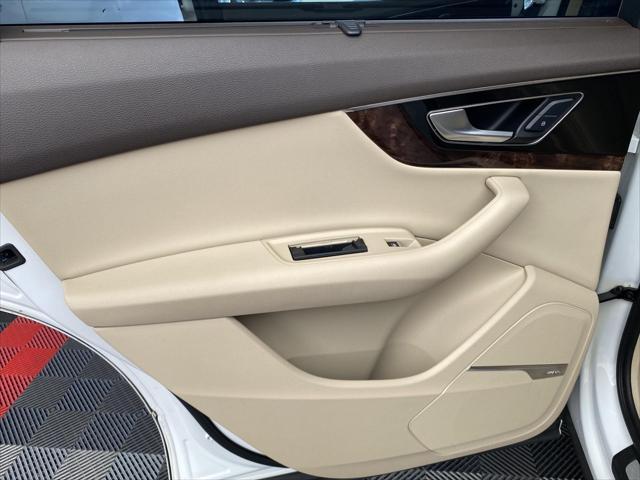used 2019 Audi Q7 car, priced at $22,980