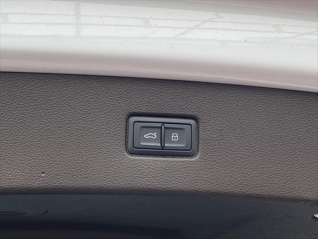used 2019 Audi Q7 car, priced at $22,980