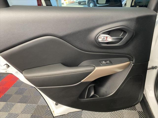 used 2017 Jeep Cherokee car, priced at $11,999