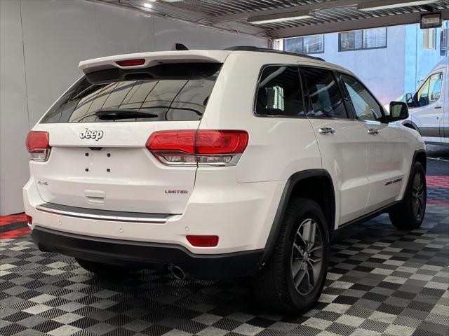 used 2018 Jeep Grand Cherokee car, priced at $16,495