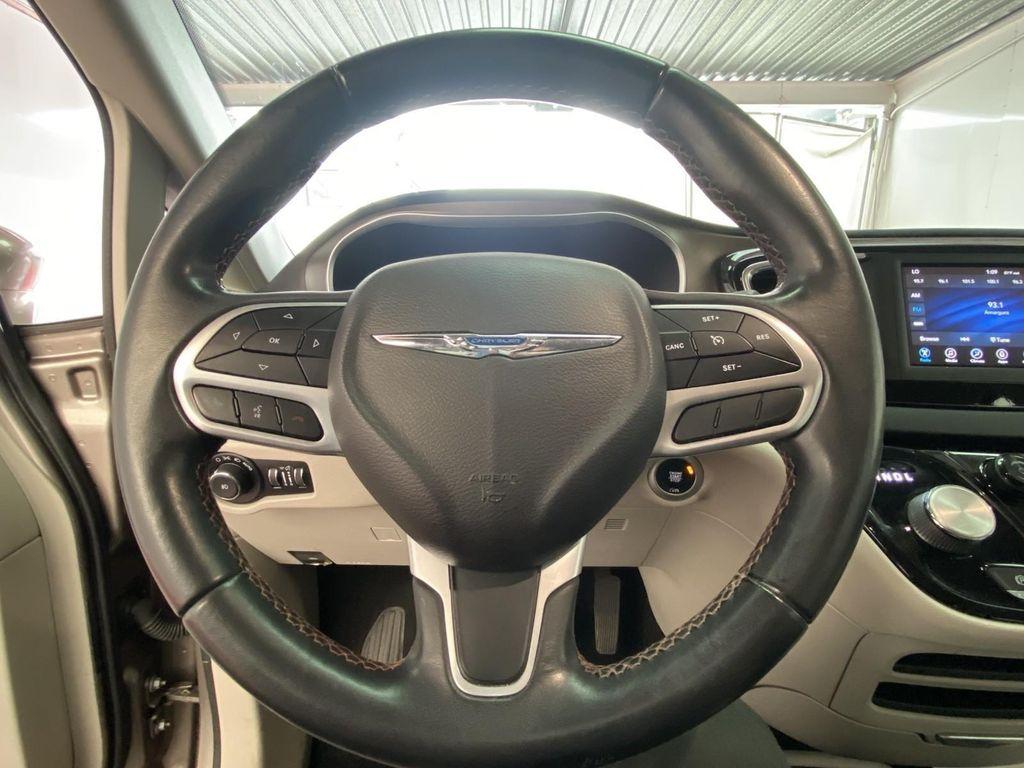 used 2018 Chrysler Pacifica car, priced at $12,488