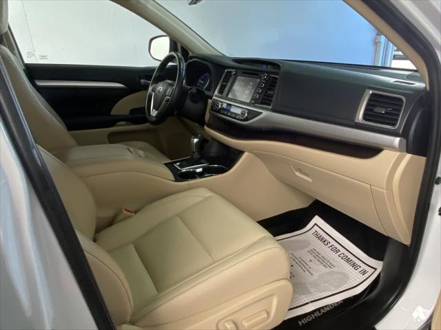 used 2019 Toyota Highlander car, priced at $23,980