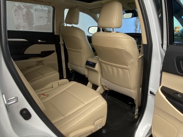 used 2019 Toyota Highlander car, priced at $23,980