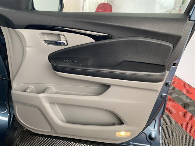 used 2017 Honda Pilot car, priced at $14,980