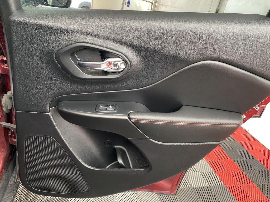 used 2019 Jeep Cherokee car, priced at $16,980