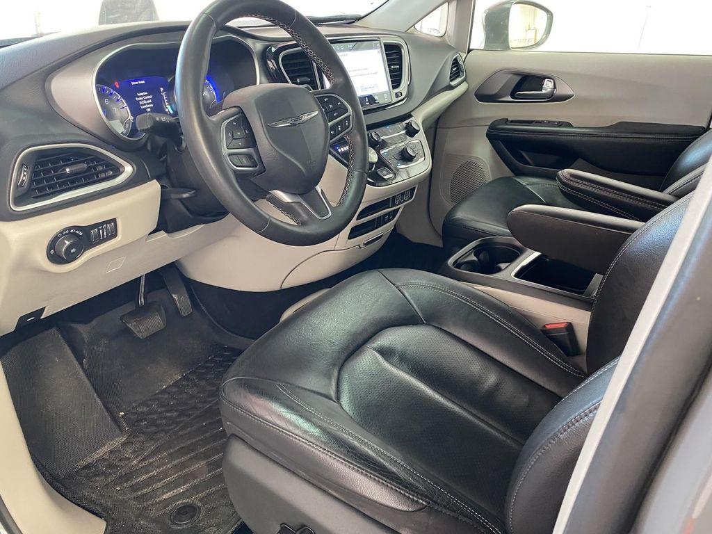 used 2022 Chrysler Pacifica car, priced at $18,988