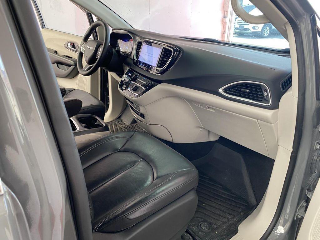used 2022 Chrysler Pacifica car, priced at $18,988