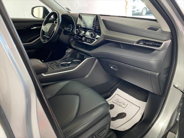 used 2021 Toyota Highlander car, priced at $33,980