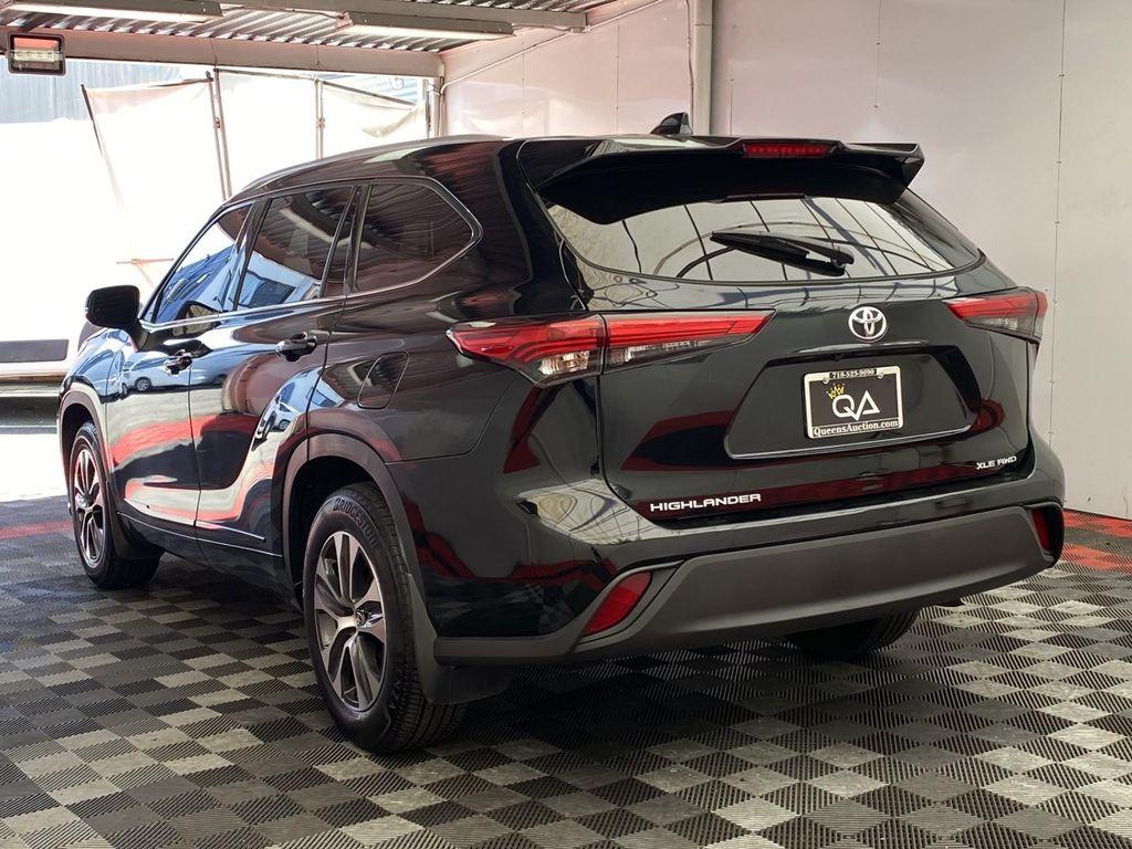 used 2022 Toyota Highlander car, priced at $32,980