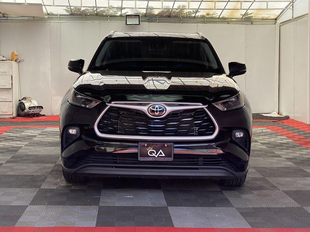 used 2022 Toyota Highlander car, priced at $32,980