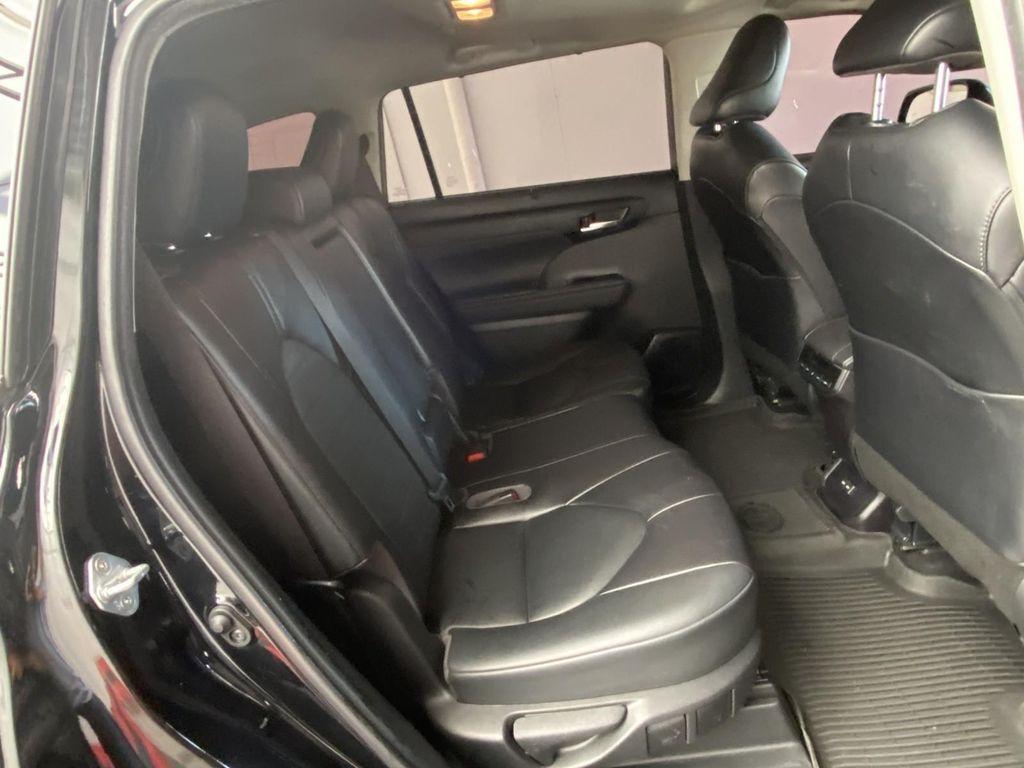 used 2022 Toyota Highlander car, priced at $32,980
