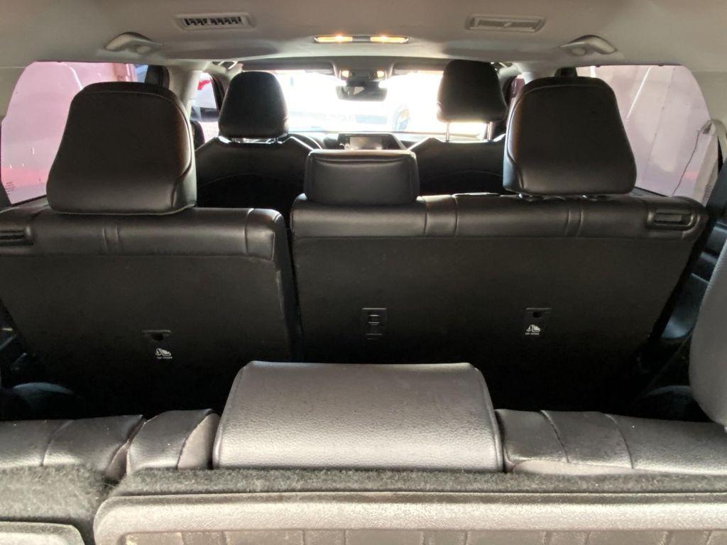 used 2022 Toyota Highlander car, priced at $32,980