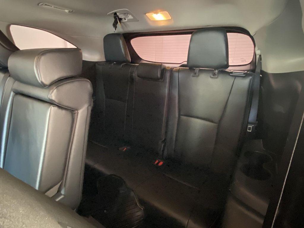 used 2022 Toyota Highlander car, priced at $32,980
