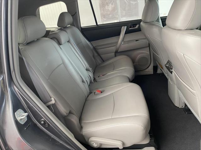 used 2011 Toyota Highlander car, priced at $9,980