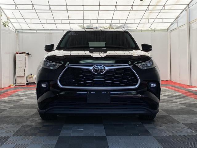 used 2020 Toyota Highlander car, priced at $29,980