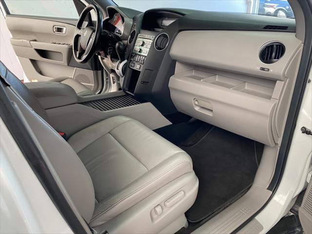 used 2010 Honda Pilot car, priced at $12,995