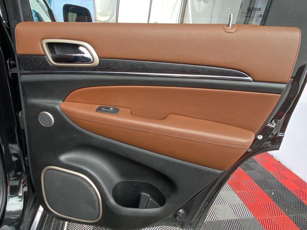 used 2015 Jeep Grand Cherokee car, priced at $13,288