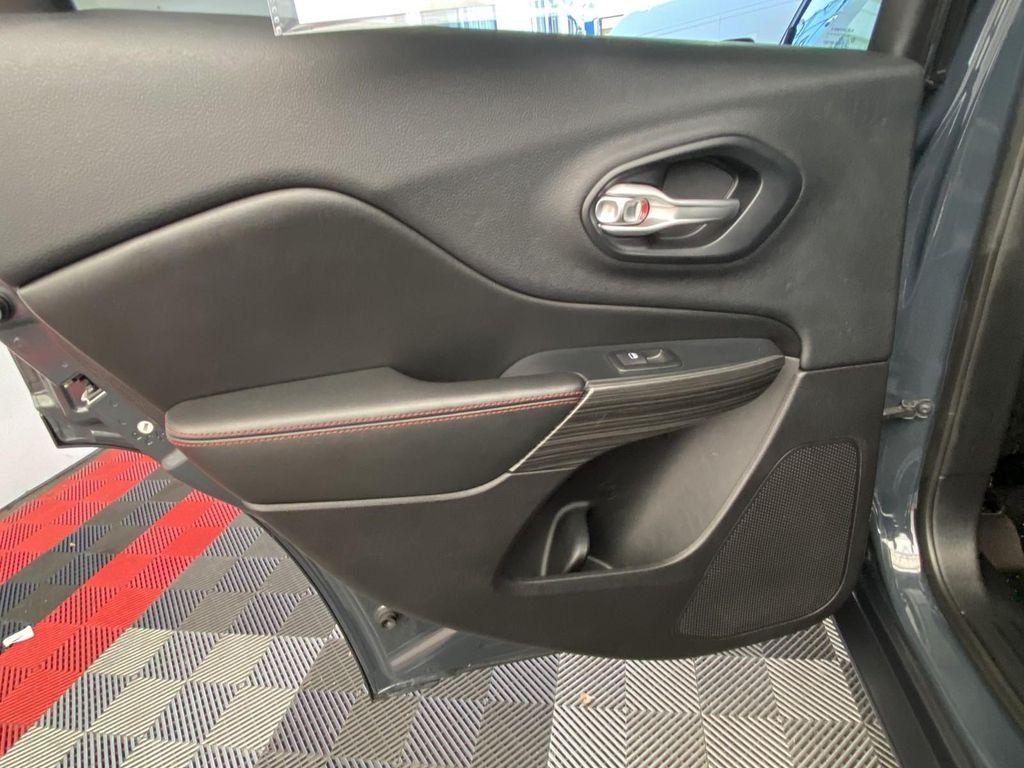 used 2016 Jeep Cherokee car, priced at $13,990