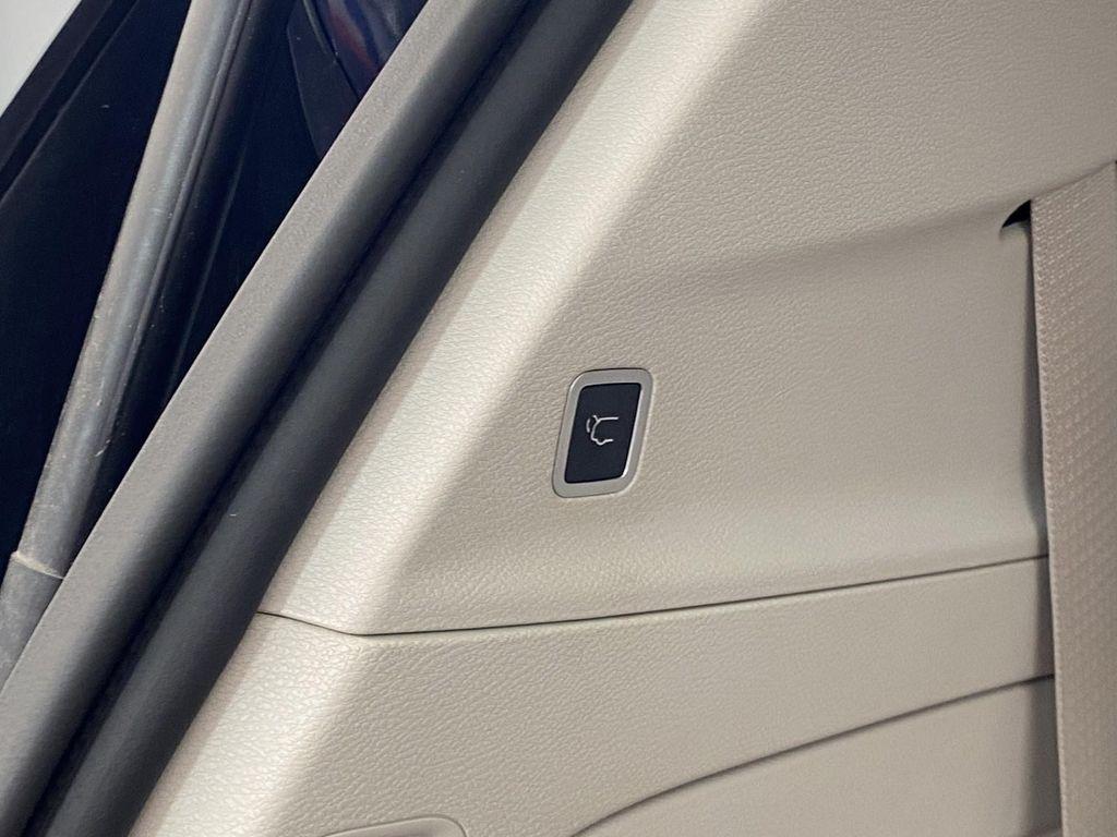 used 2018 Chrysler Pacifica car, priced at $13,990
