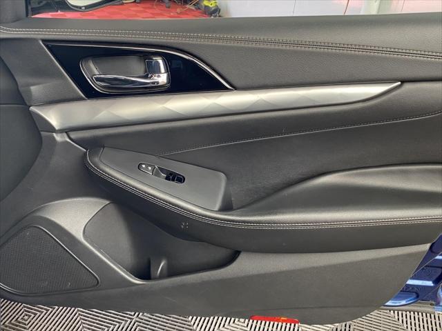 used 2020 Nissan Maxima car, priced at $16,999