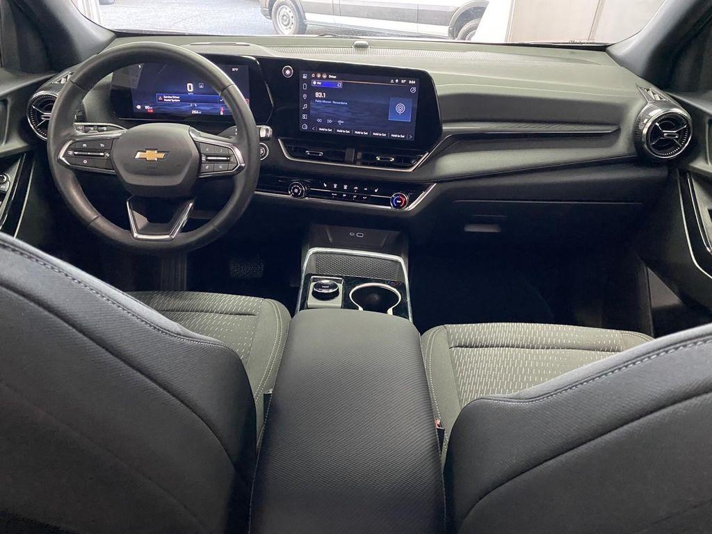 used 2026 Chevrolet Equinox car, priced at $28,488