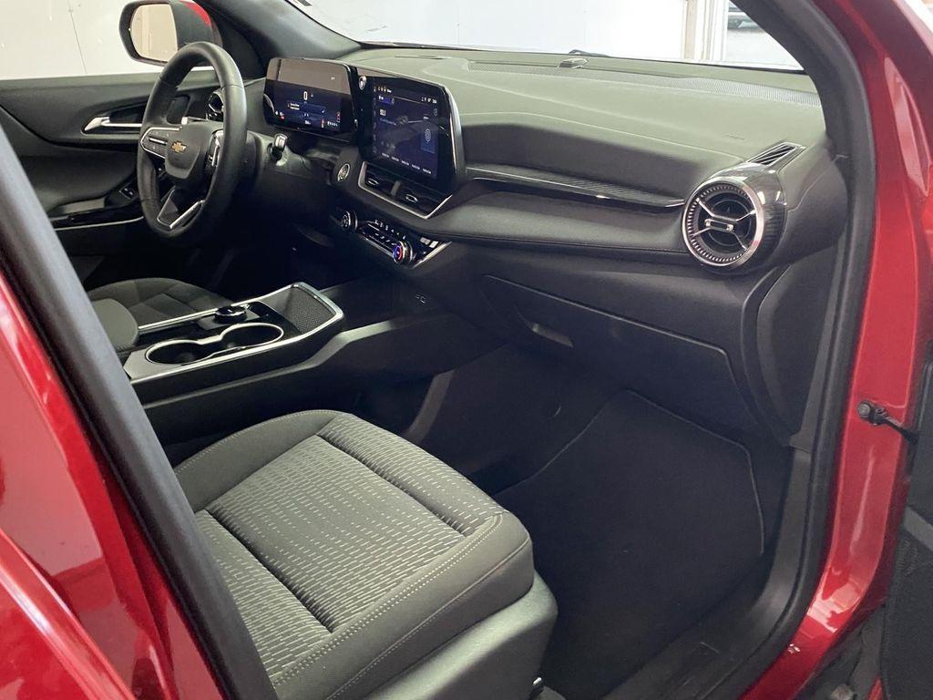 used 2026 Chevrolet Equinox car, priced at $28,488