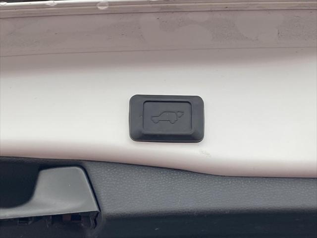used 2022 Toyota RAV4 car, priced at $26,999