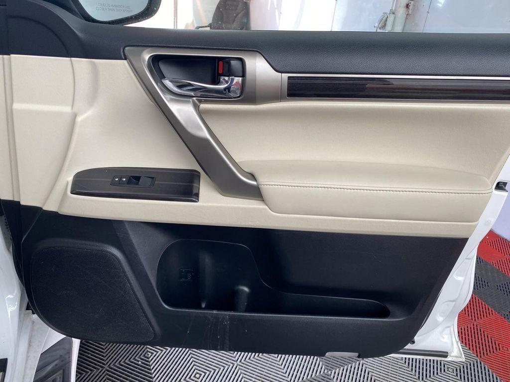 used 2020 Lexus GX 460 car, priced at $31,988