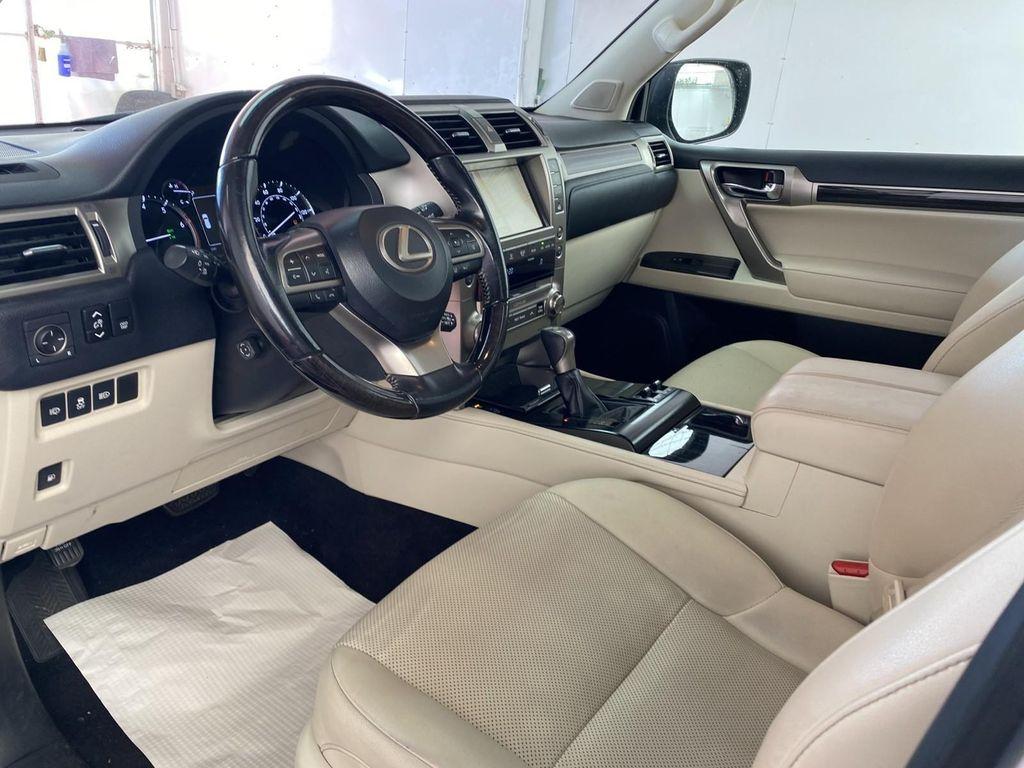 used 2020 Lexus GX 460 car, priced at $31,988