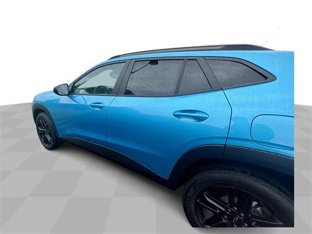 new 2025 Chevrolet Trax car, priced at $26,625