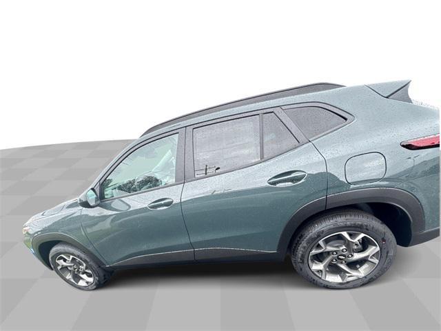 new 2025 Chevrolet Trax car, priced at $24,985