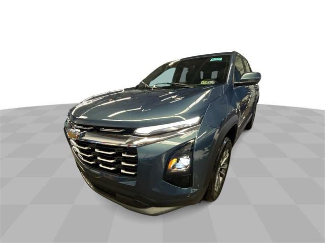 new 2025 Chevrolet Equinox car, priced at $31,995