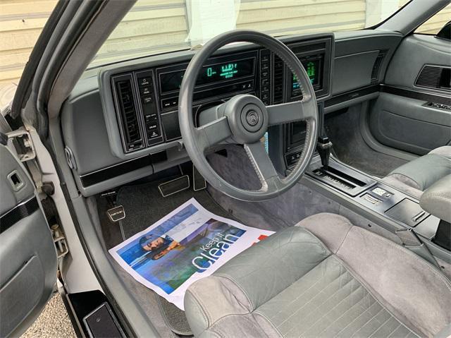 used 1988 Buick Reatta car, priced at $9,200