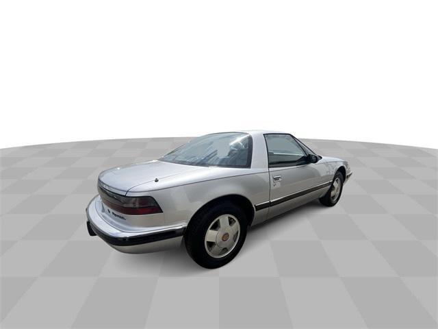 used 1988 Buick Reatta car, priced at $10,300