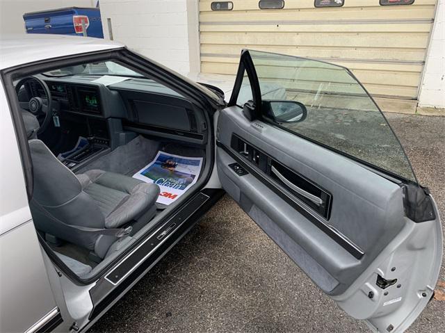 used 1988 Buick Reatta car, priced at $9,200