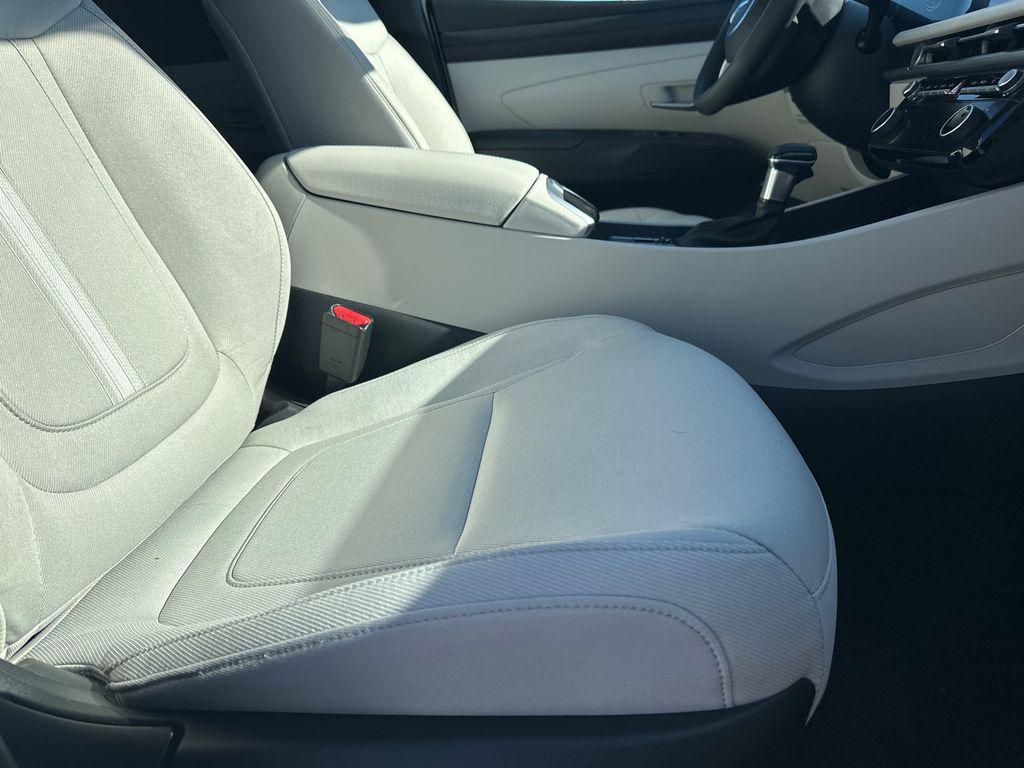 new 2025 Hyundai Tucson car, priced at $27,776