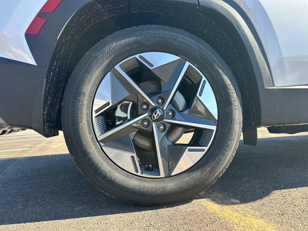 new 2025 Hyundai Tucson car, priced at $27,776