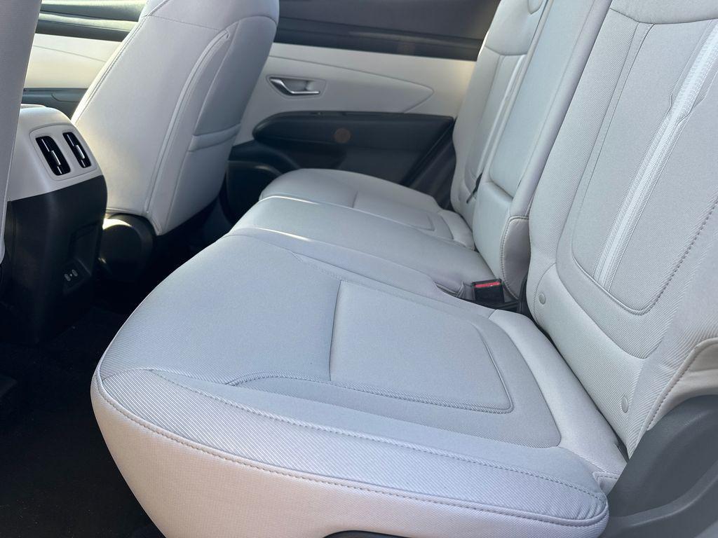 new 2025 Hyundai Tucson car, priced at $27,776