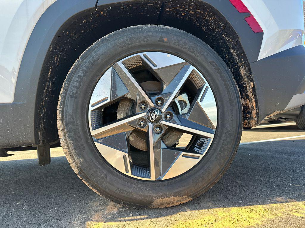 new 2025 Hyundai Tucson car, priced at $27,776