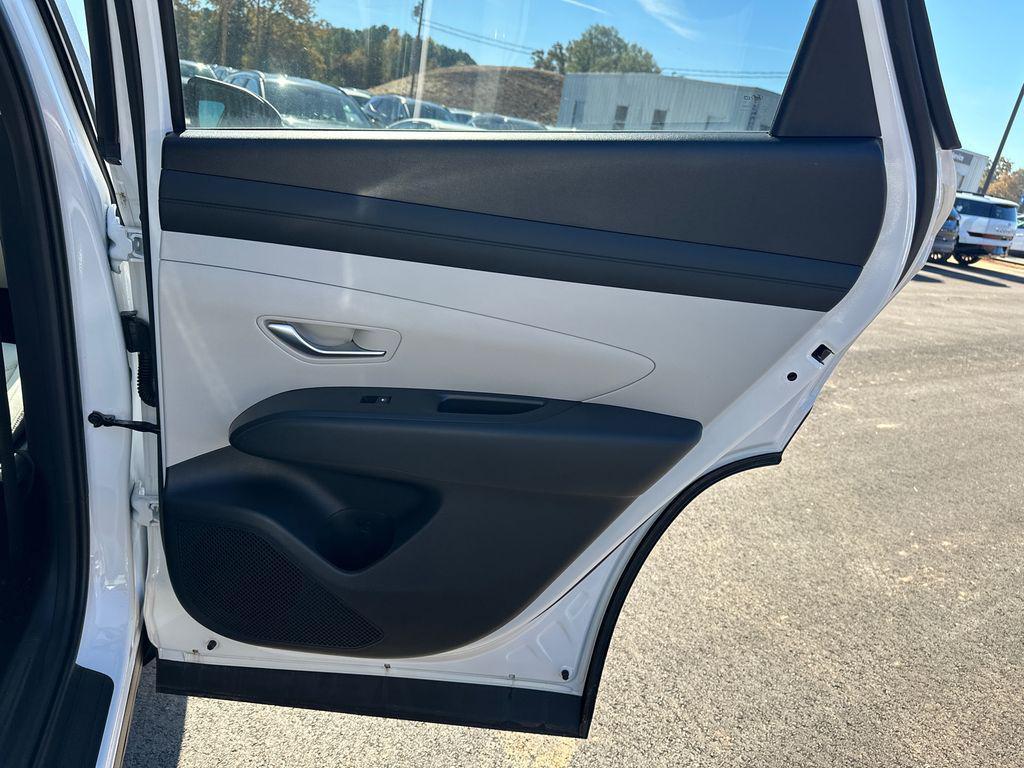 new 2025 Hyundai Tucson car, priced at $27,776