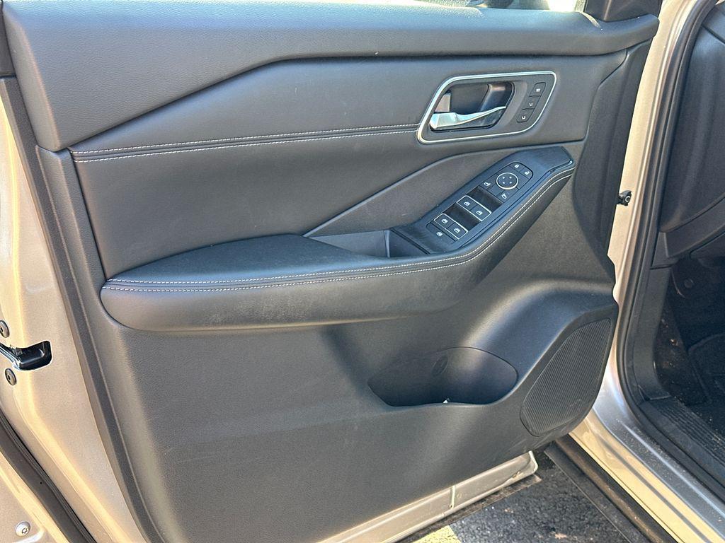 used 2024 Nissan Rogue car, priced at $30,920