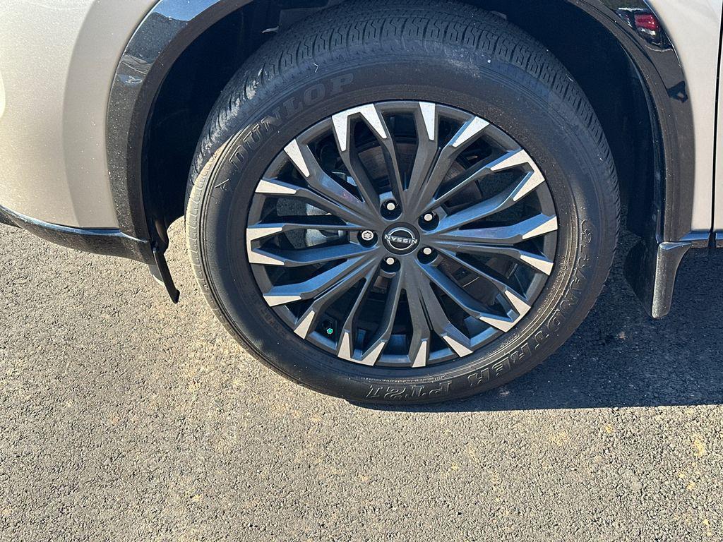 used 2024 Nissan Rogue car, priced at $30,920