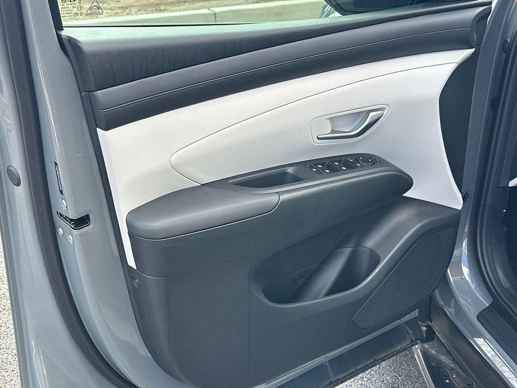 new 2025 Hyundai Tucson car, priced at $27,531