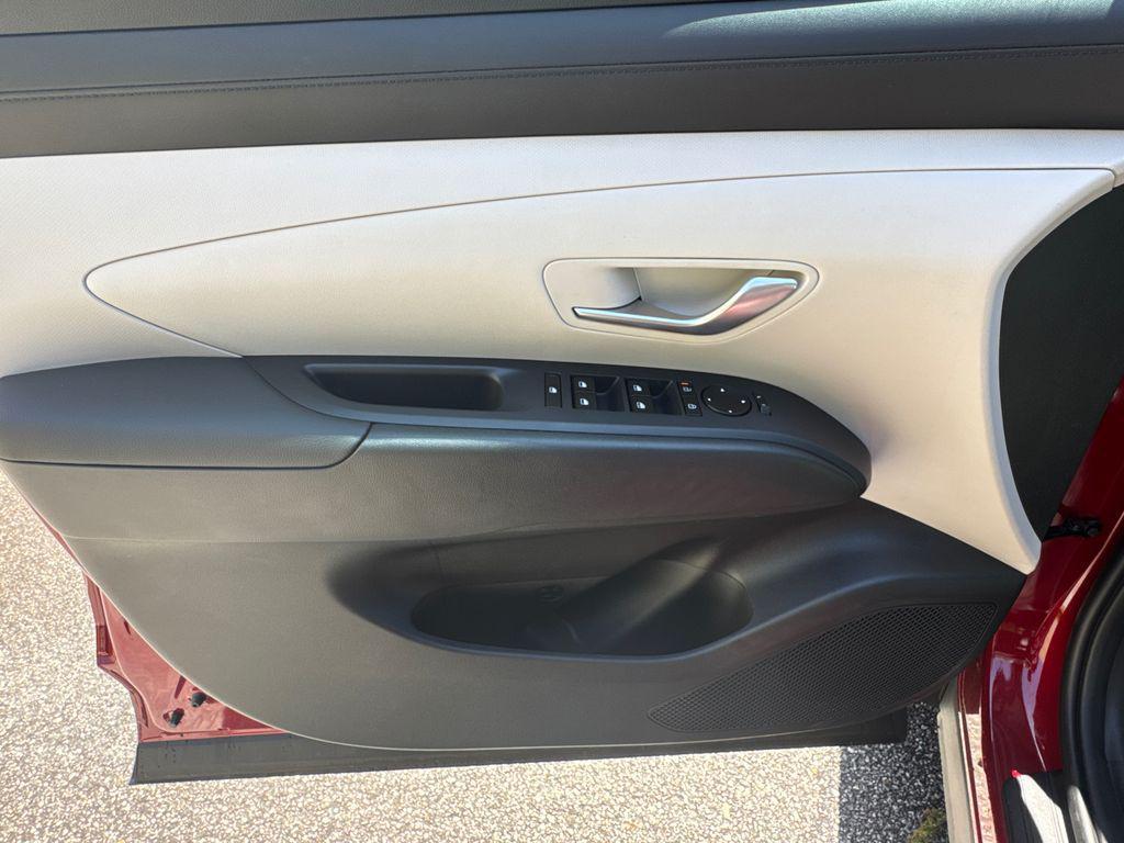 new 2025 Hyundai Tucson car, priced at $27,782