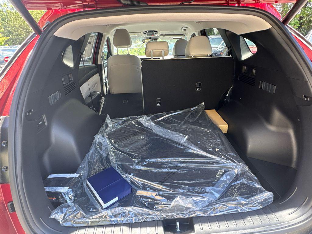 new 2025 Hyundai Tucson car, priced at $27,782