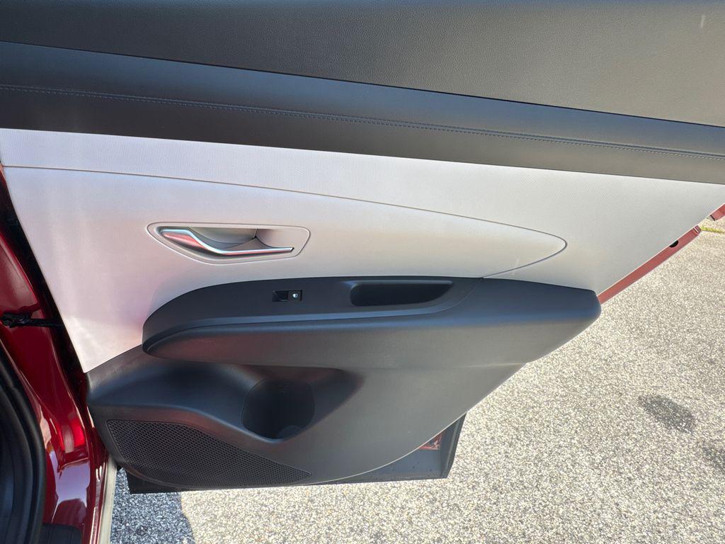 new 2025 Hyundai Tucson car, priced at $27,782