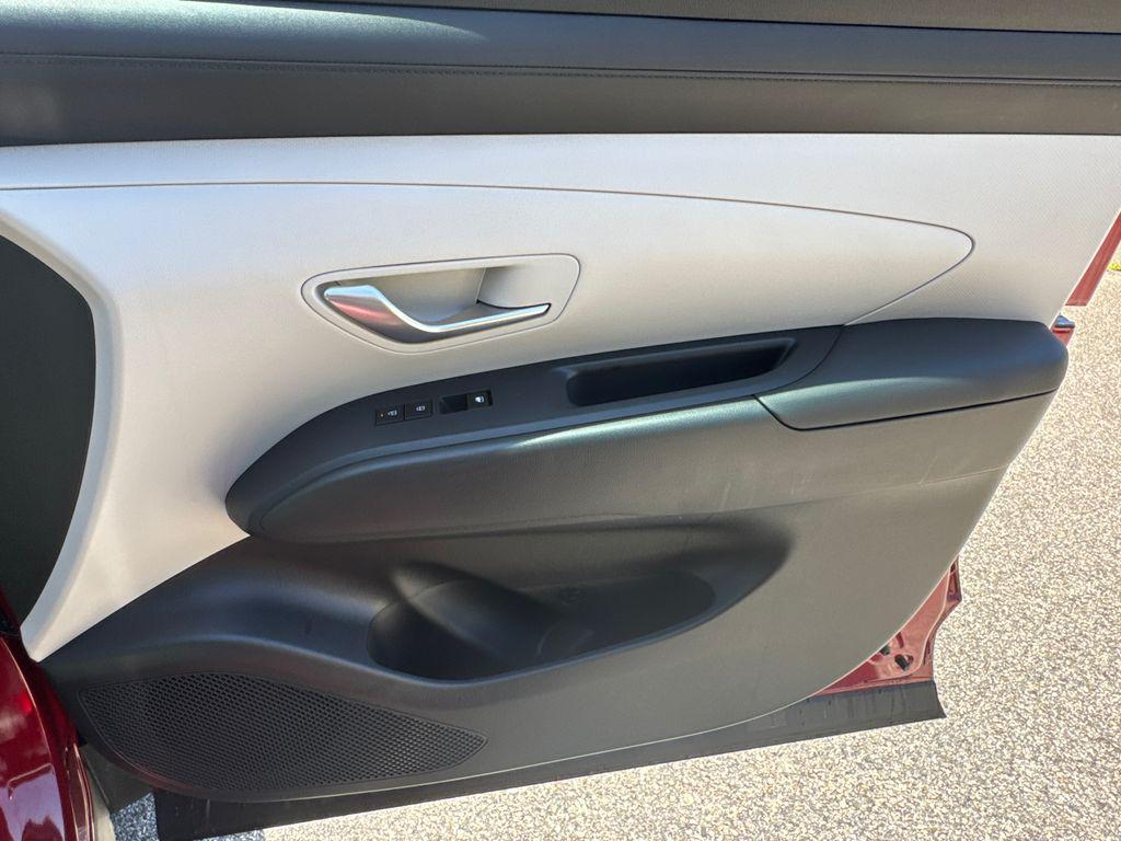 new 2025 Hyundai Tucson car, priced at $27,782