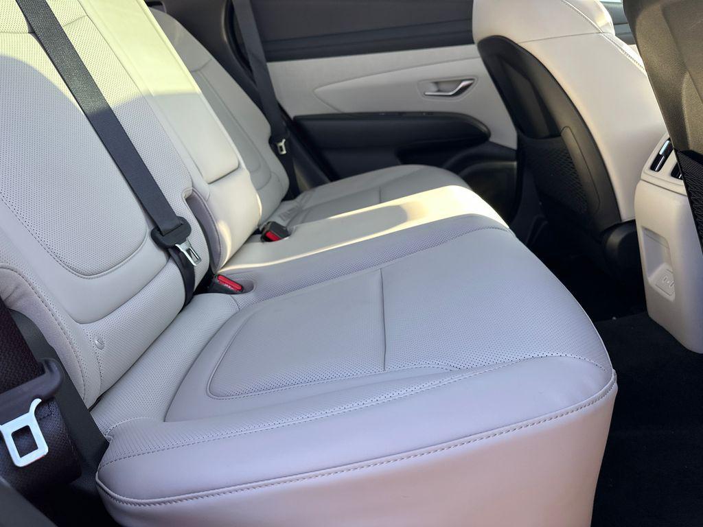 new 2025 Hyundai TUCSON Hybrid car, priced at $32,610