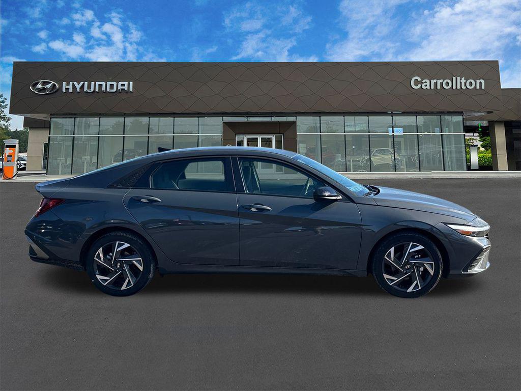 new 2025 Hyundai Elantra car, priced at $21,786