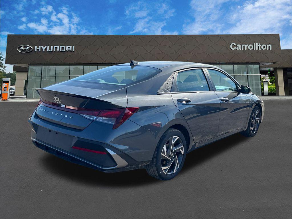 new 2025 Hyundai Elantra car, priced at $21,786